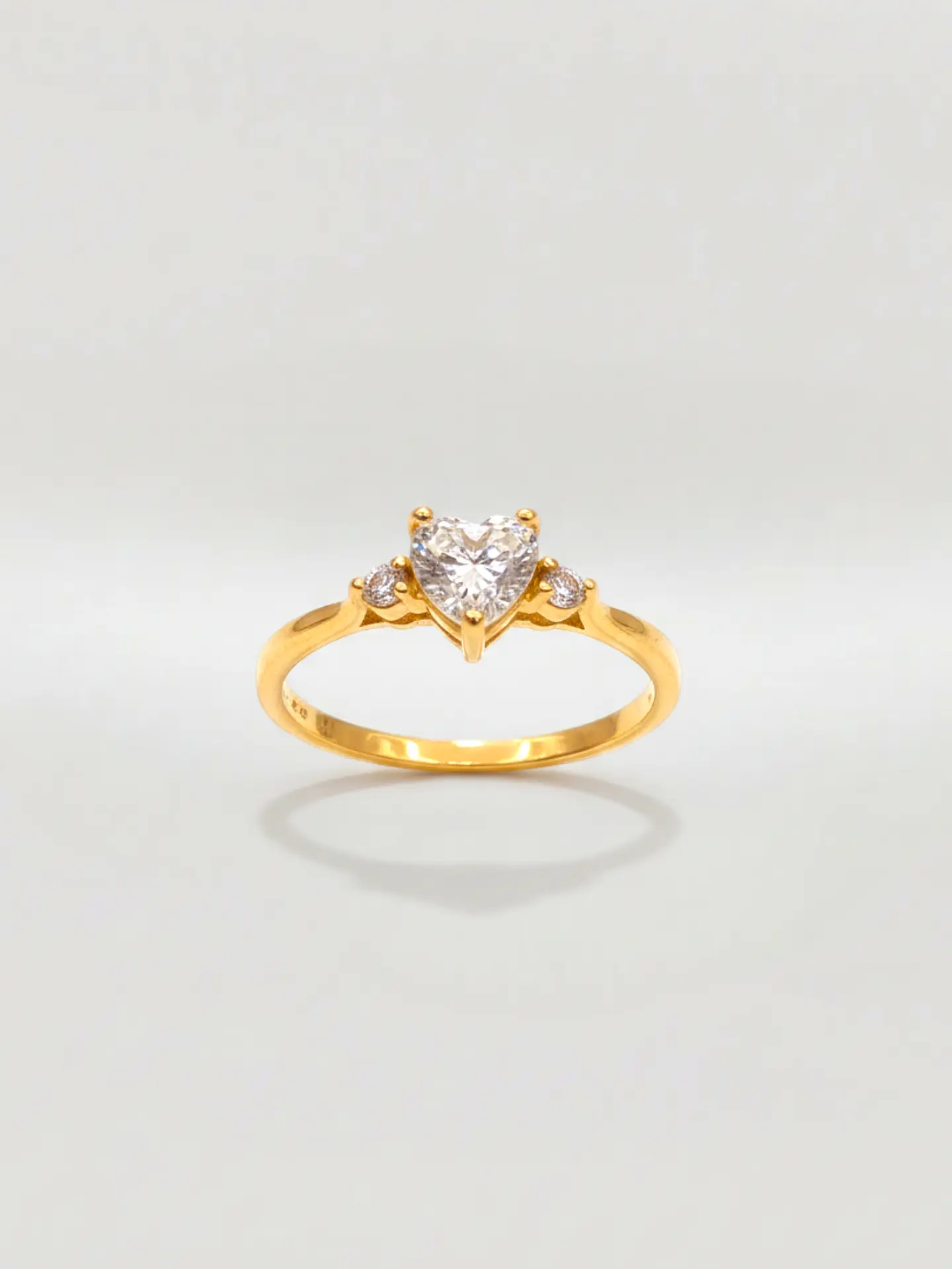 Anillo Princesa Corazón de Brillo Circón Oro 18k 1