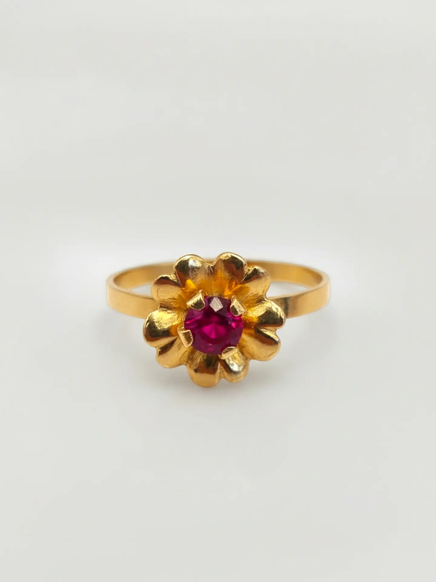 Anillo Flor de Rubí Pasión Oro 18k 1