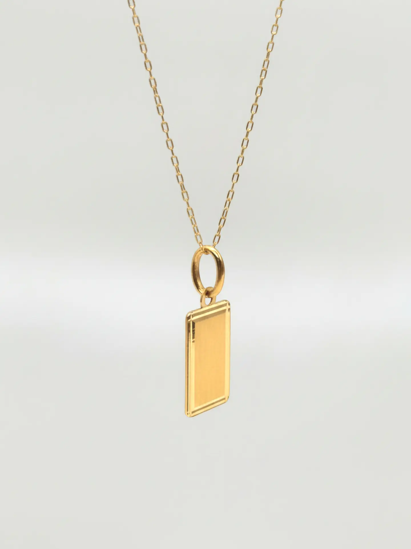 Cadena Identidad con Placa Bisel Oro 18k 4