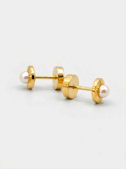 Aros Abridores Perla Cultivada Facetada Mediano Oro 18k
