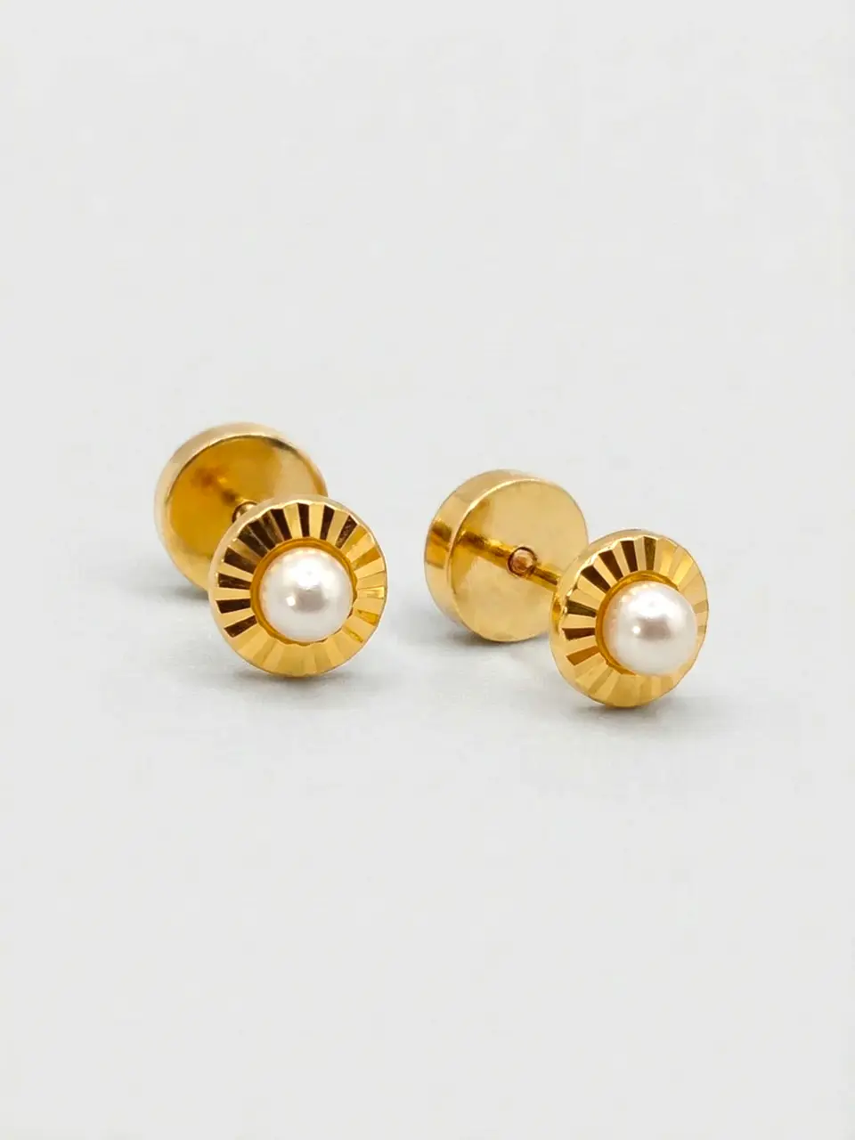 Aros Abridores Perla Cultivada Facetada Mediano Oro 18k 3