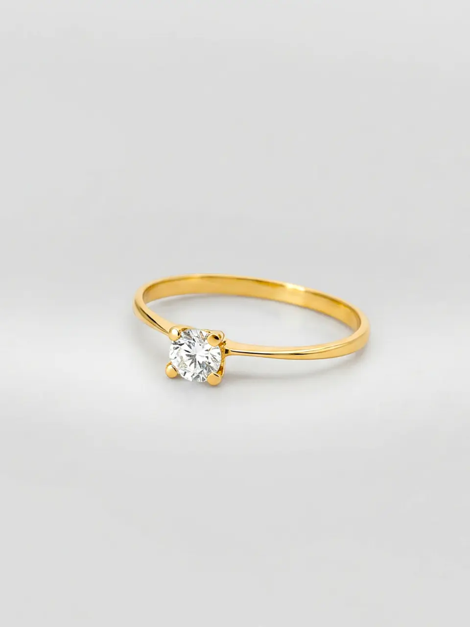 Anillo Solitario Resplandor Único Circón Oro 18k 2