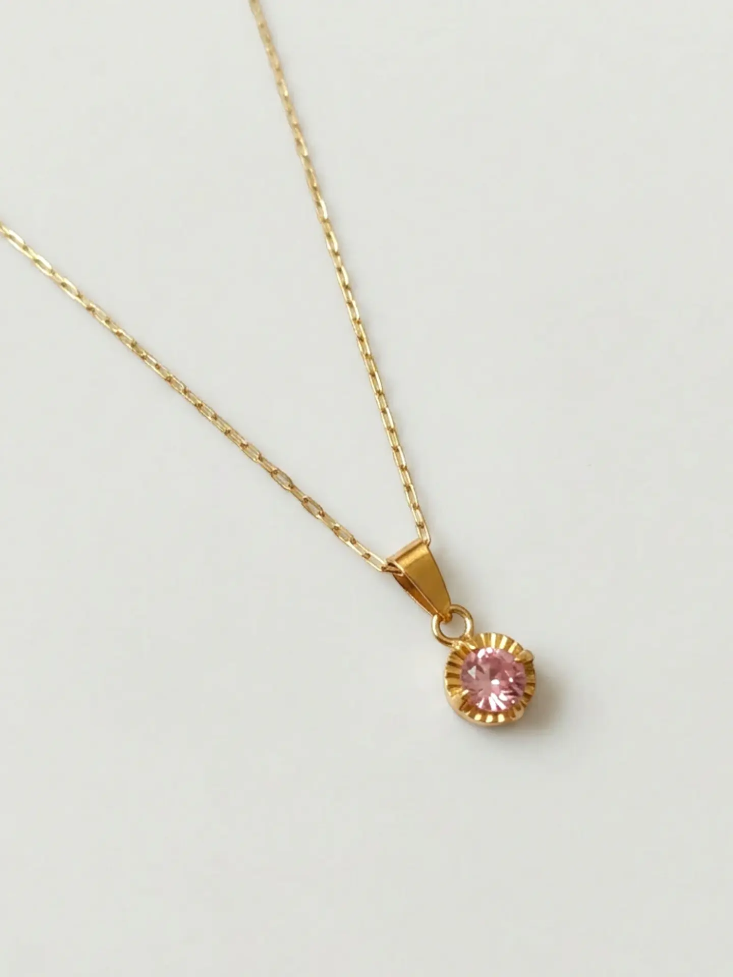Cadena Gala Rosa de Francia en Chatón Oro 18k 1