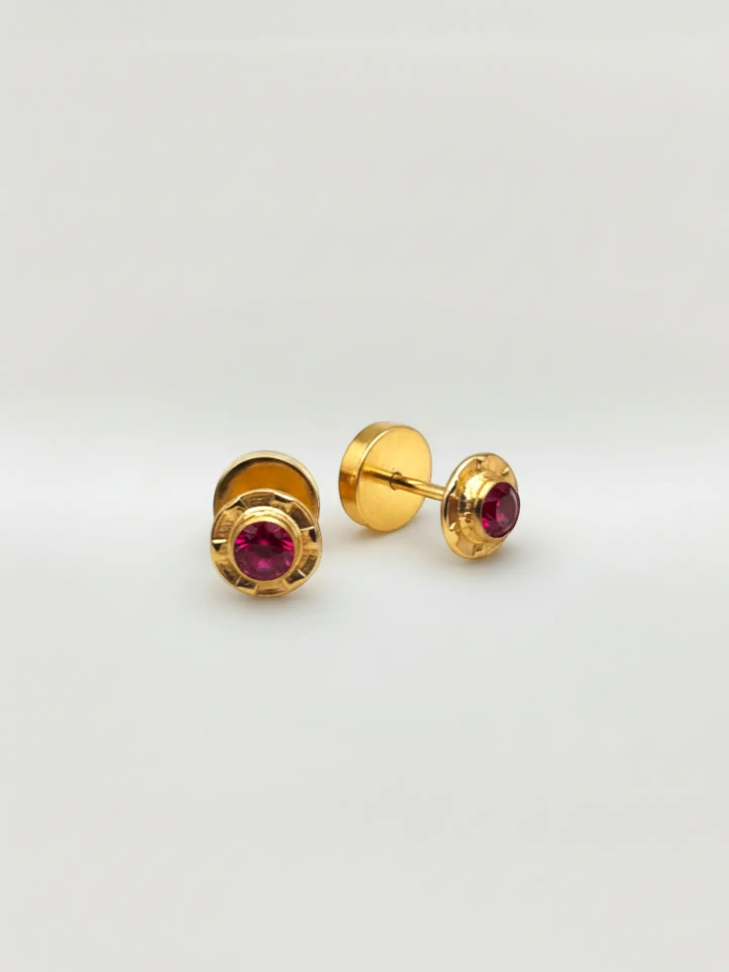 Aros Abridores Pasión de Rubí Chico Oro 14k 1