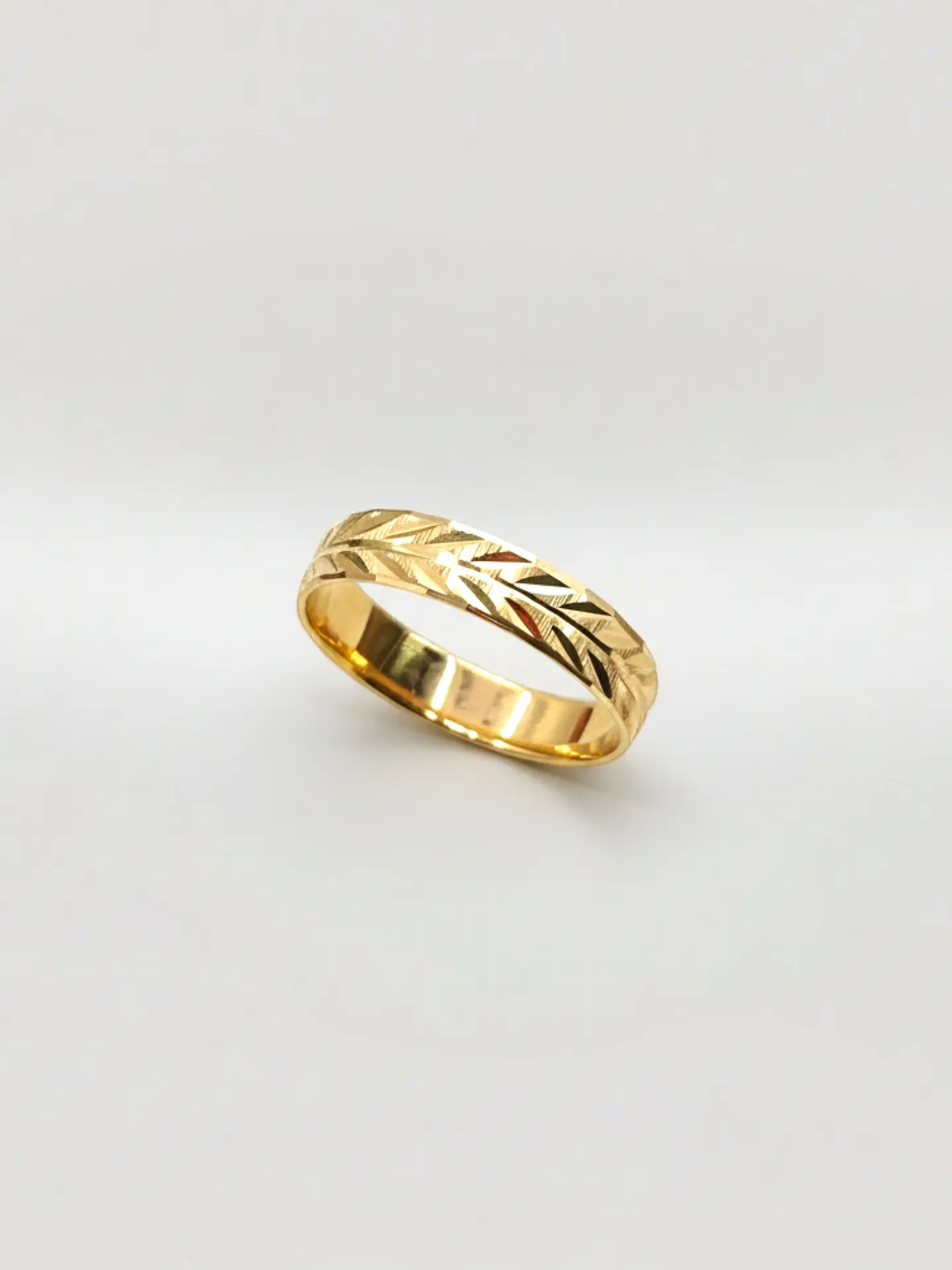 Argolla Individual Tallado Espiga Oro 18k 3