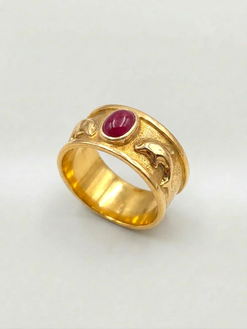 Anillo Delfines y Rubí de la Suerte Oro 18k