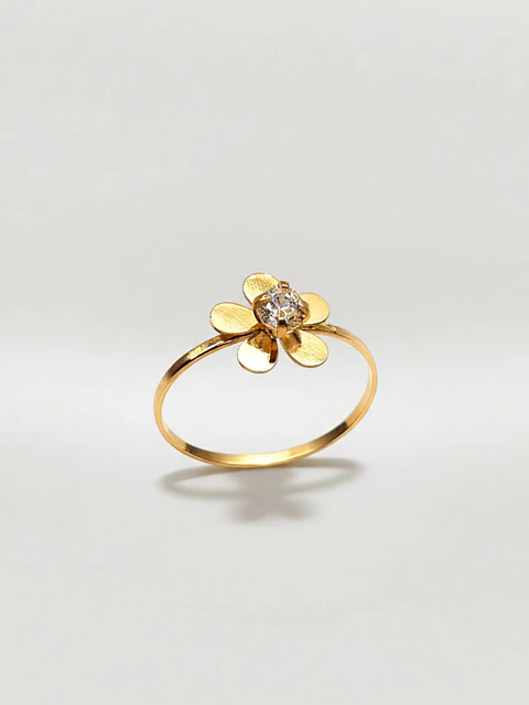 Anillo Flor de Mayo con Circón Oro 18k