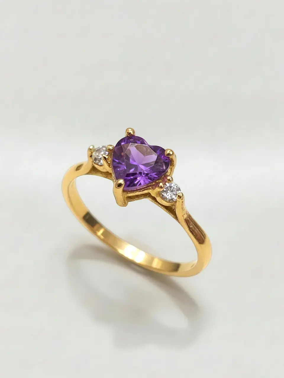 Anillo Princesa Corazón de Amatista Oro 18k 6