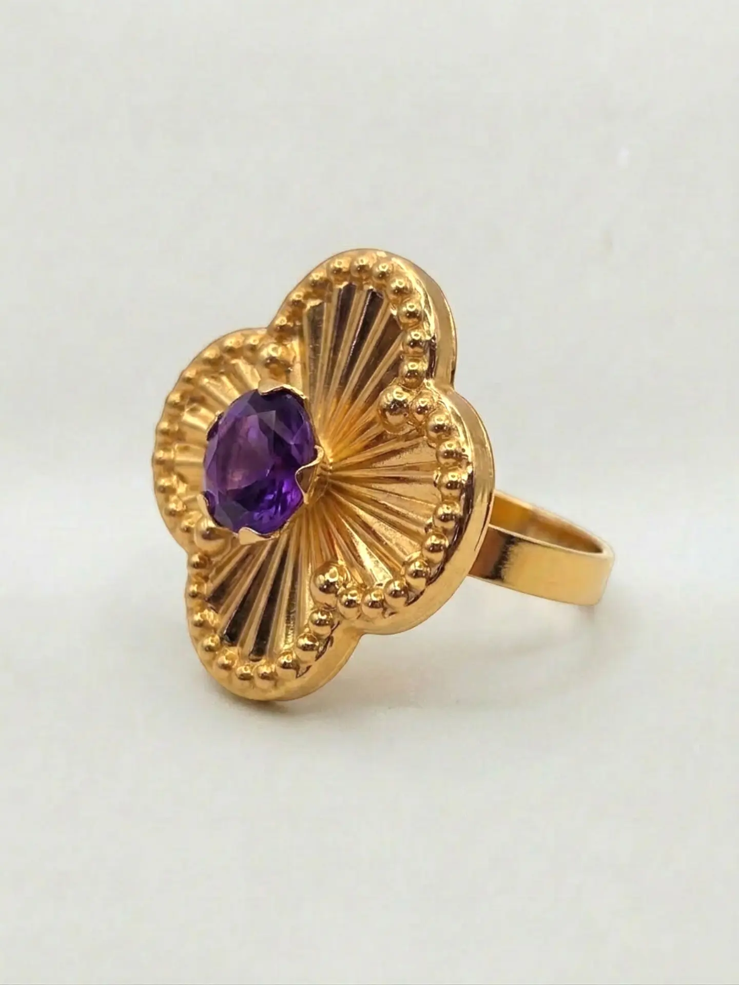 Anillo Flor Satín de Amatista Oro 18k 4
