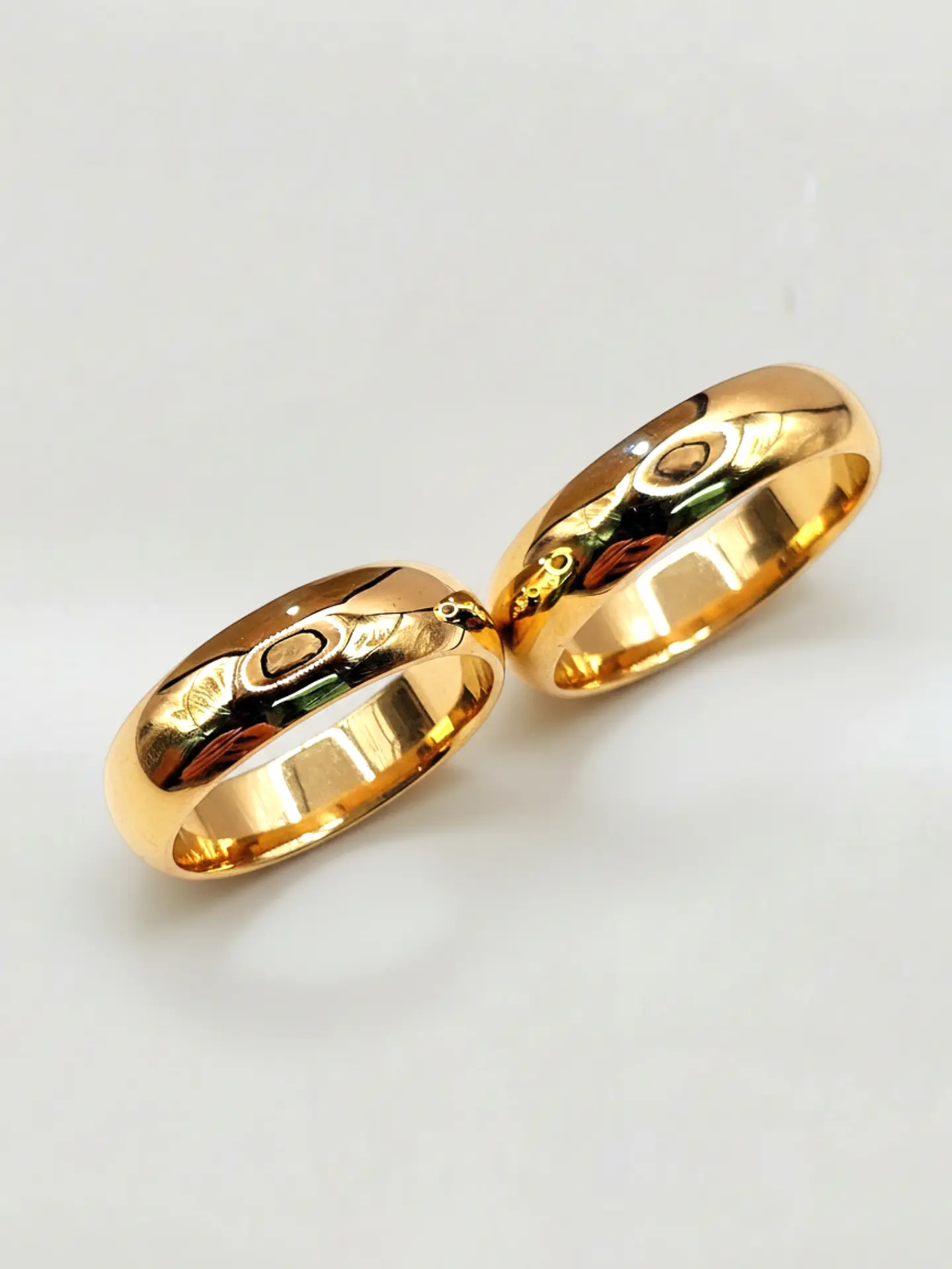 Argollas Nupciales Inglés Imperial 6 mm Oro 18k 3