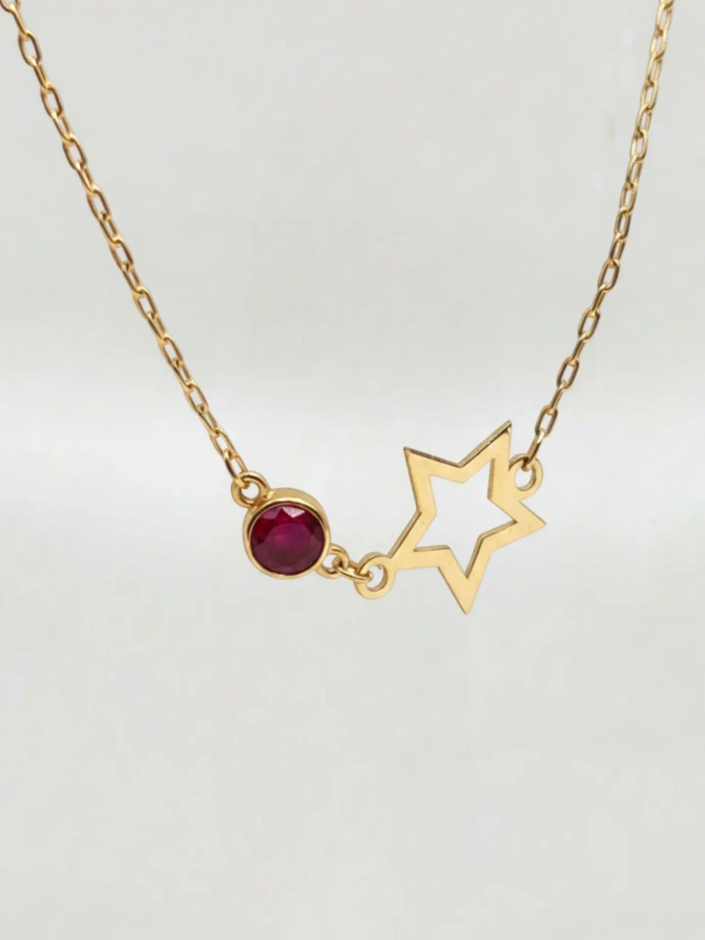 Pulsera Estrella Rubí Fulgor Oro 18k 5