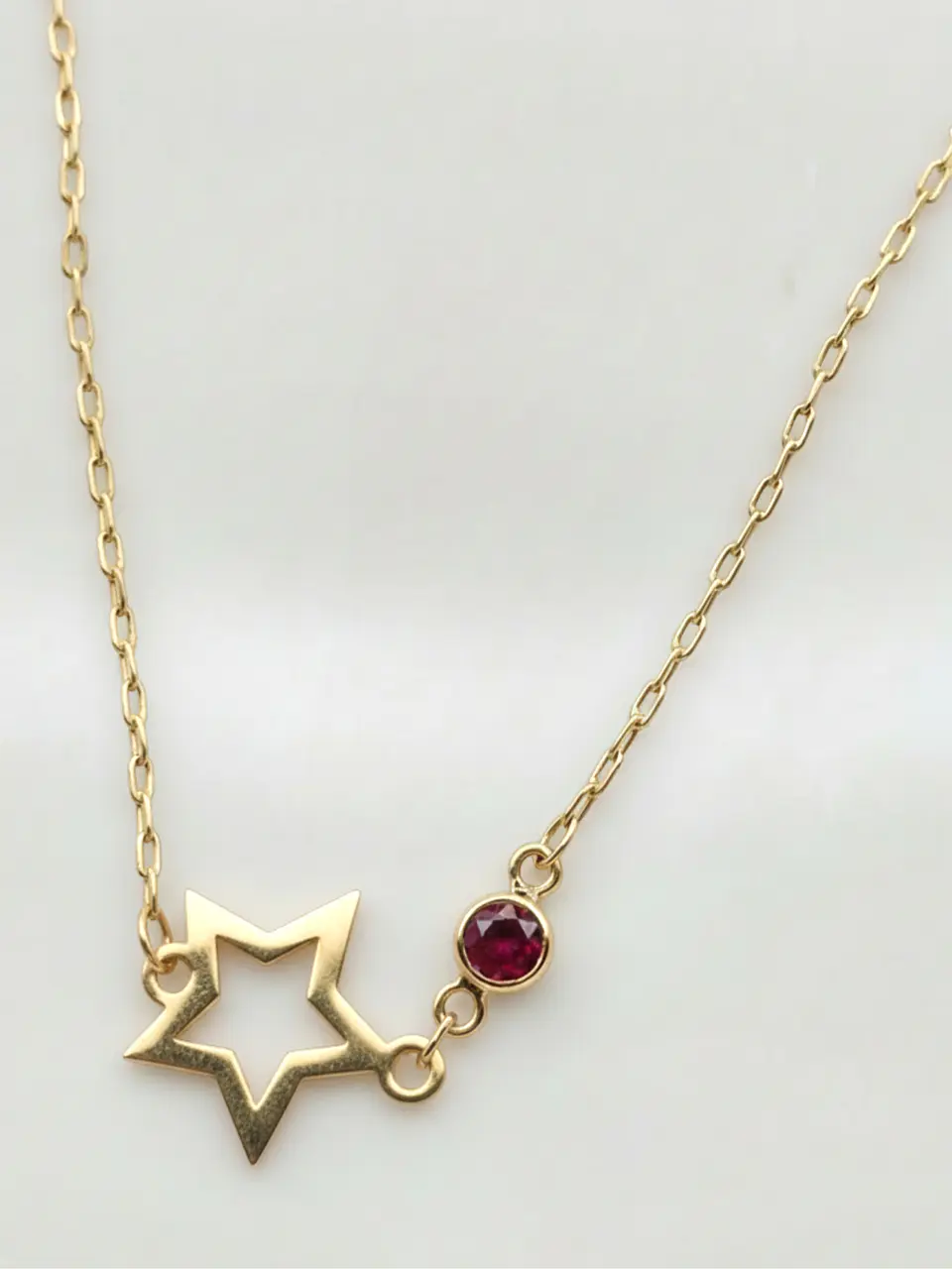 Pulsera Estrella Rubí Fulgor Oro 18k 3