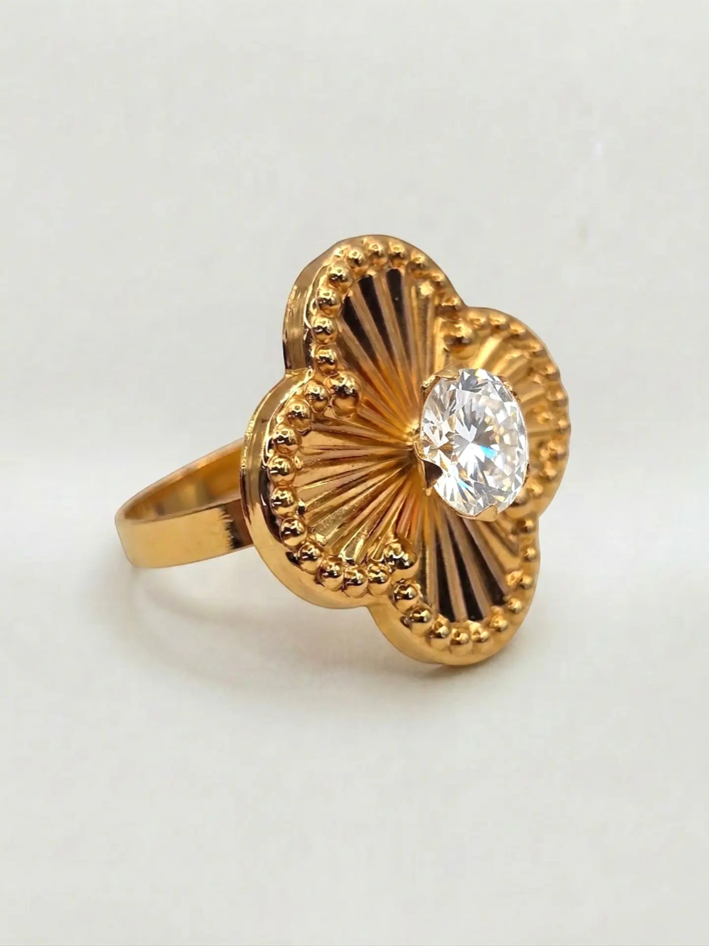 Anillo Flor Satín de Circón Oro 18k 3