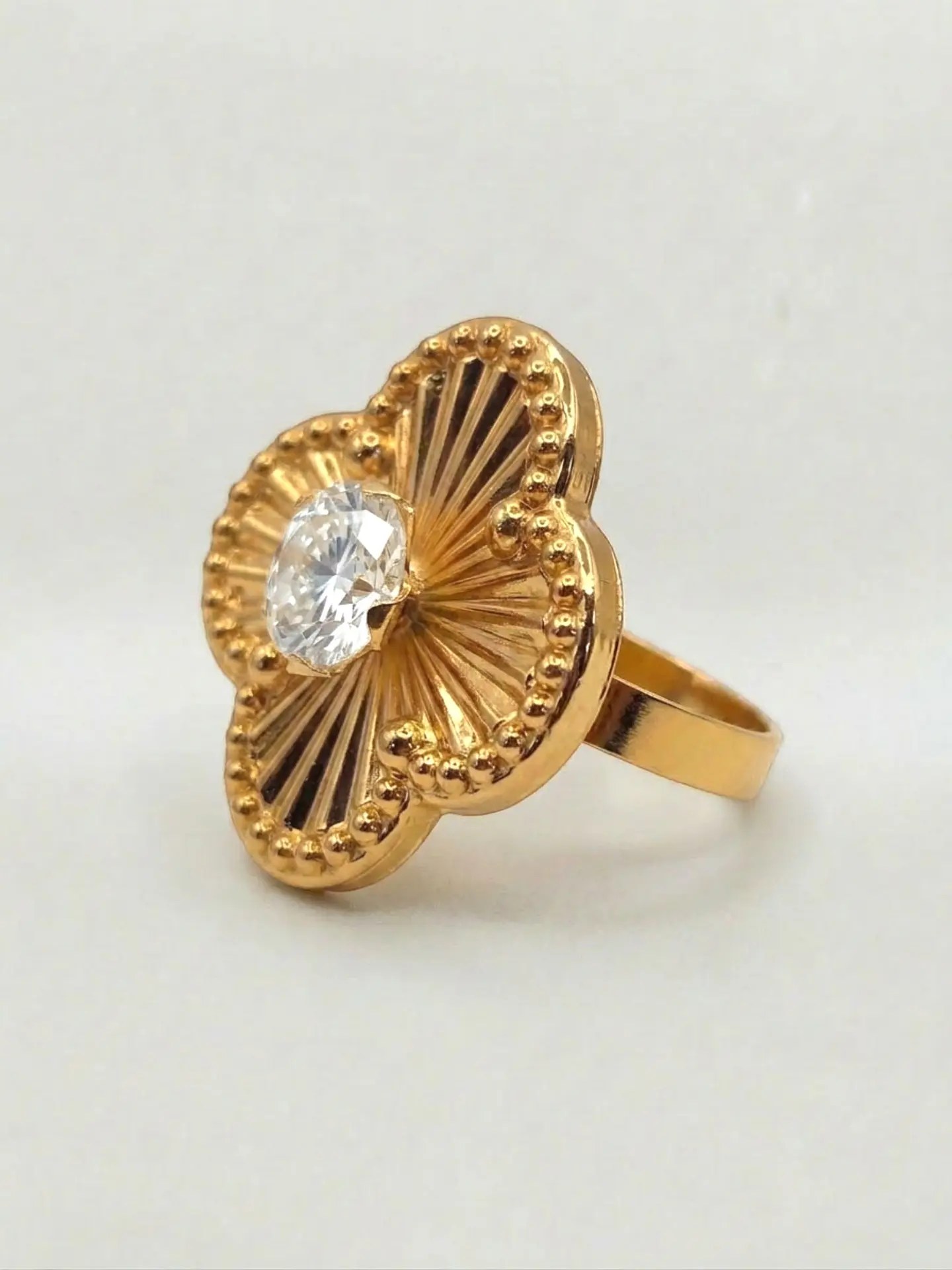 Anillo Flor Satín de Circón Oro 18k 4