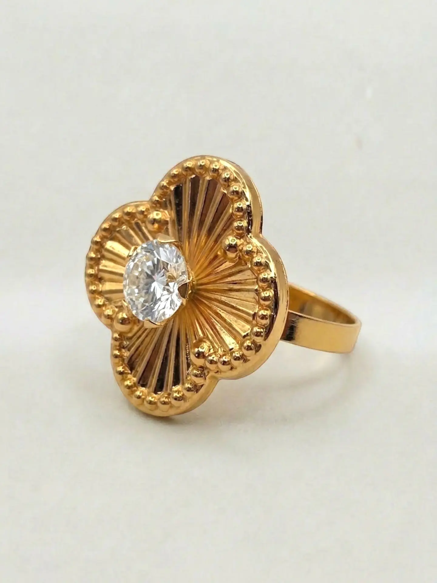 Anillo Flor Satín de Circón Oro 18k 7