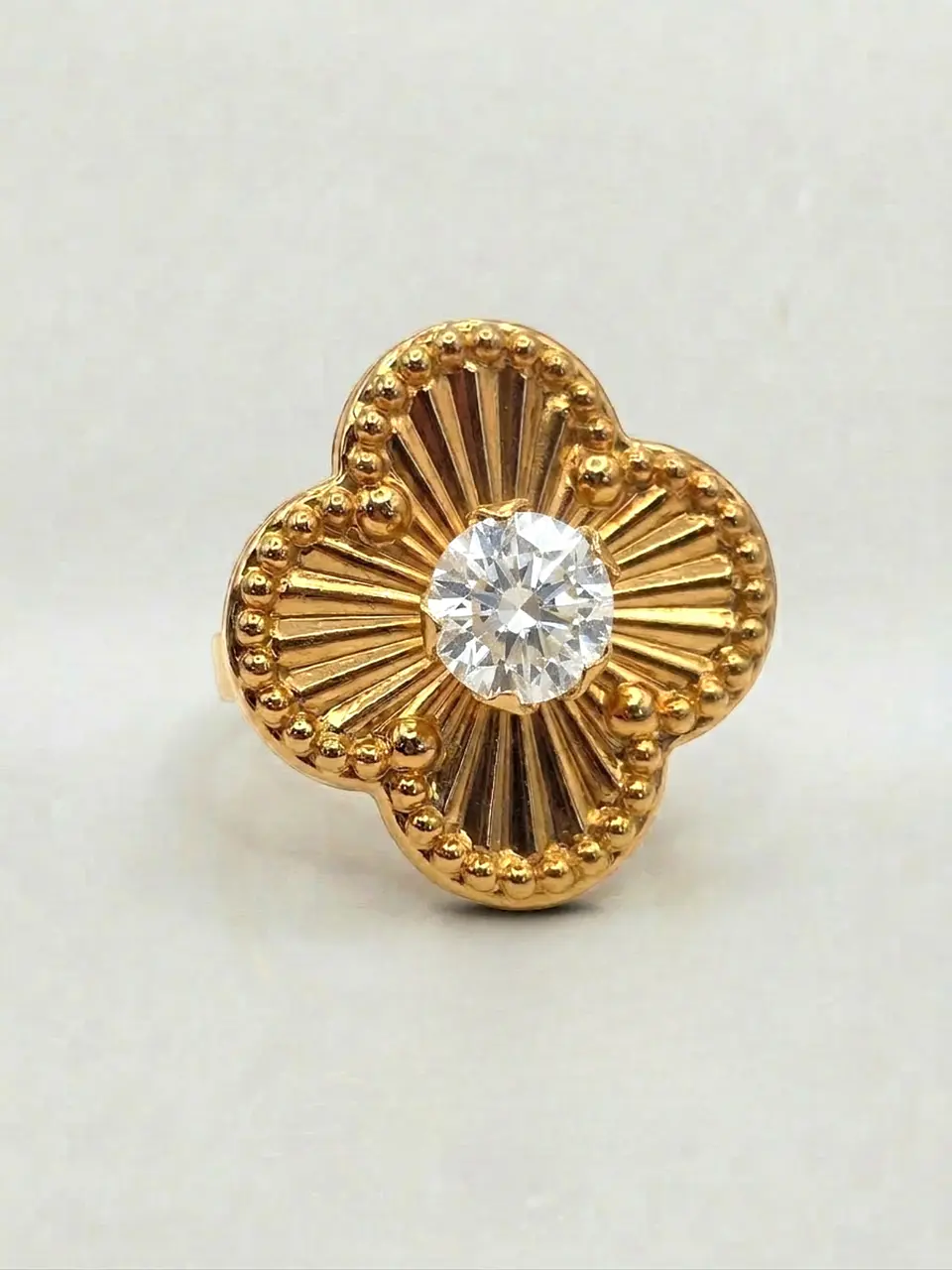 Anillo Flor Satín de Circón Oro 18k 1