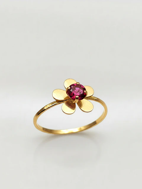 Anillo Flor de Mayo de Rubí Oro 18k