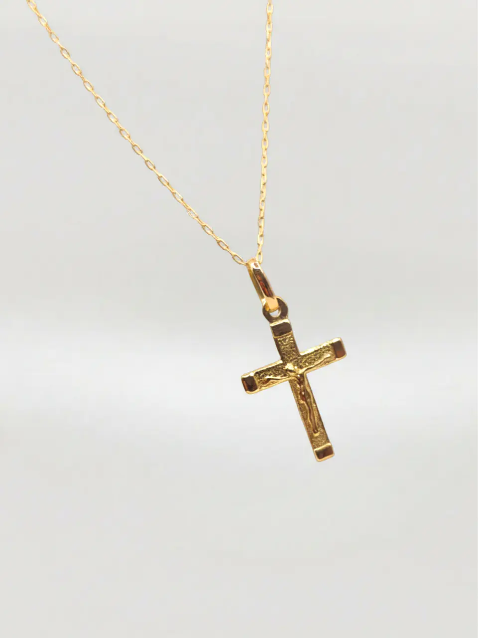 Cadena Fe Sagrada con Cristo Oro 18k 2