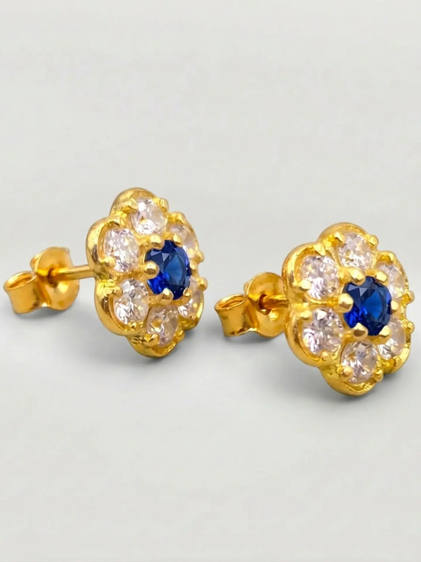 Aros Roseta Zafiro Real Grande Oro 18k 3