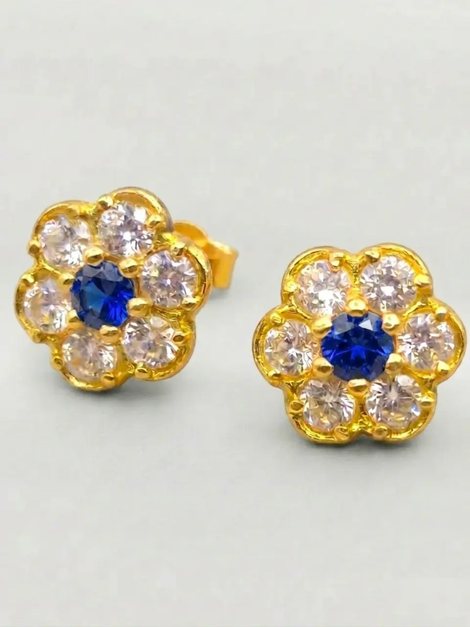 Aros Roseta Zafiro Real Grande Oro 18k 1