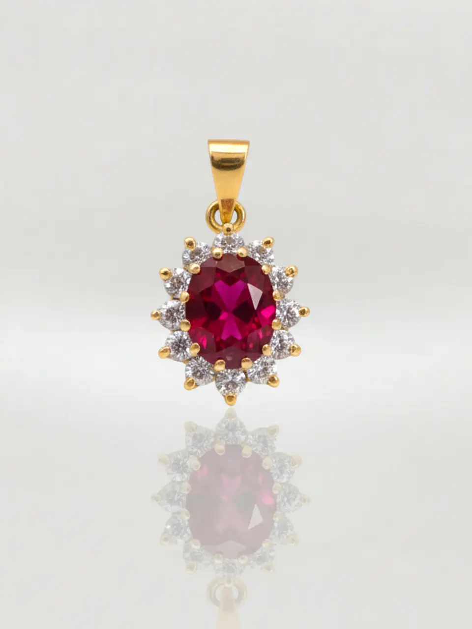 Colgante Reina Pasión de Rubí y Circones Oro 18k 1