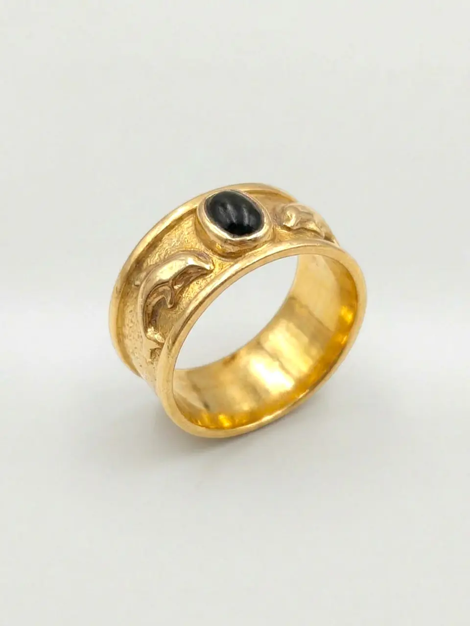 Anillo Delfines y Ónix de la Suerte Oro 18k 3