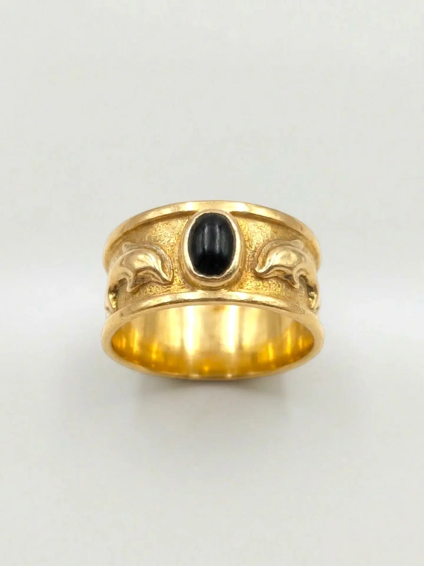 Anillo Delfines y Ónix de la Suerte Oro 18k 7