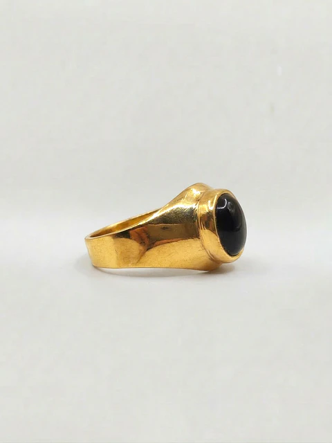 Anillo Estilo Bolocco de Ónix Oro 18k