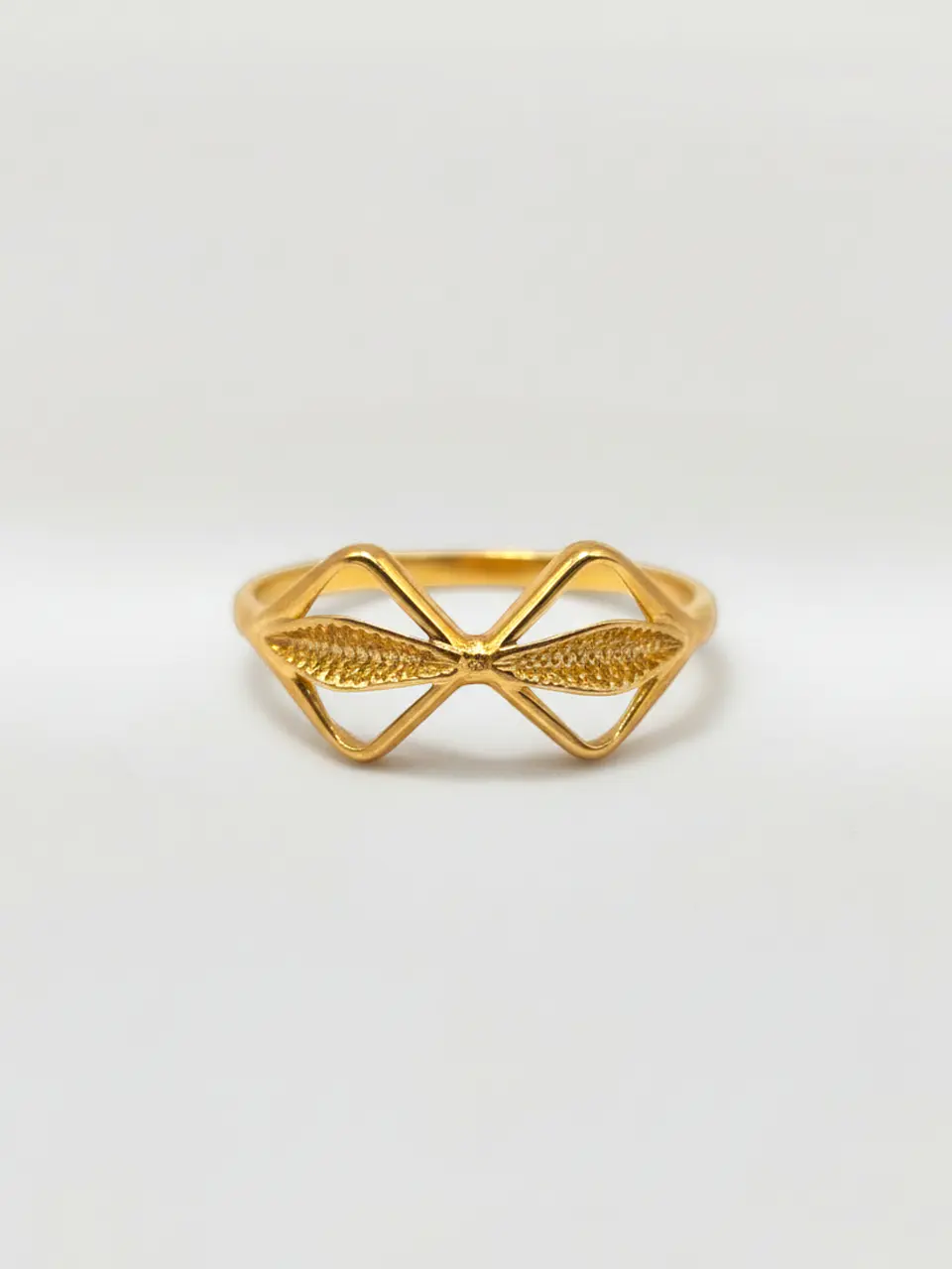 Anillo Estilo Cinta Esencia Oro 18k 1