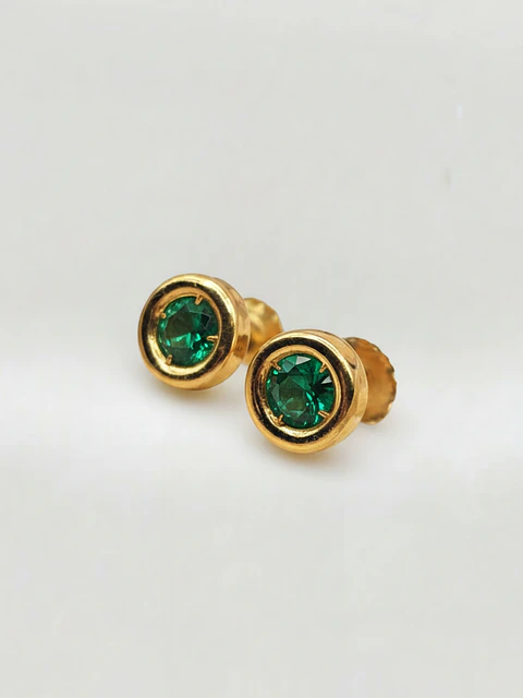Aros Punto de Luz Esmeralda Grande Oro 18k