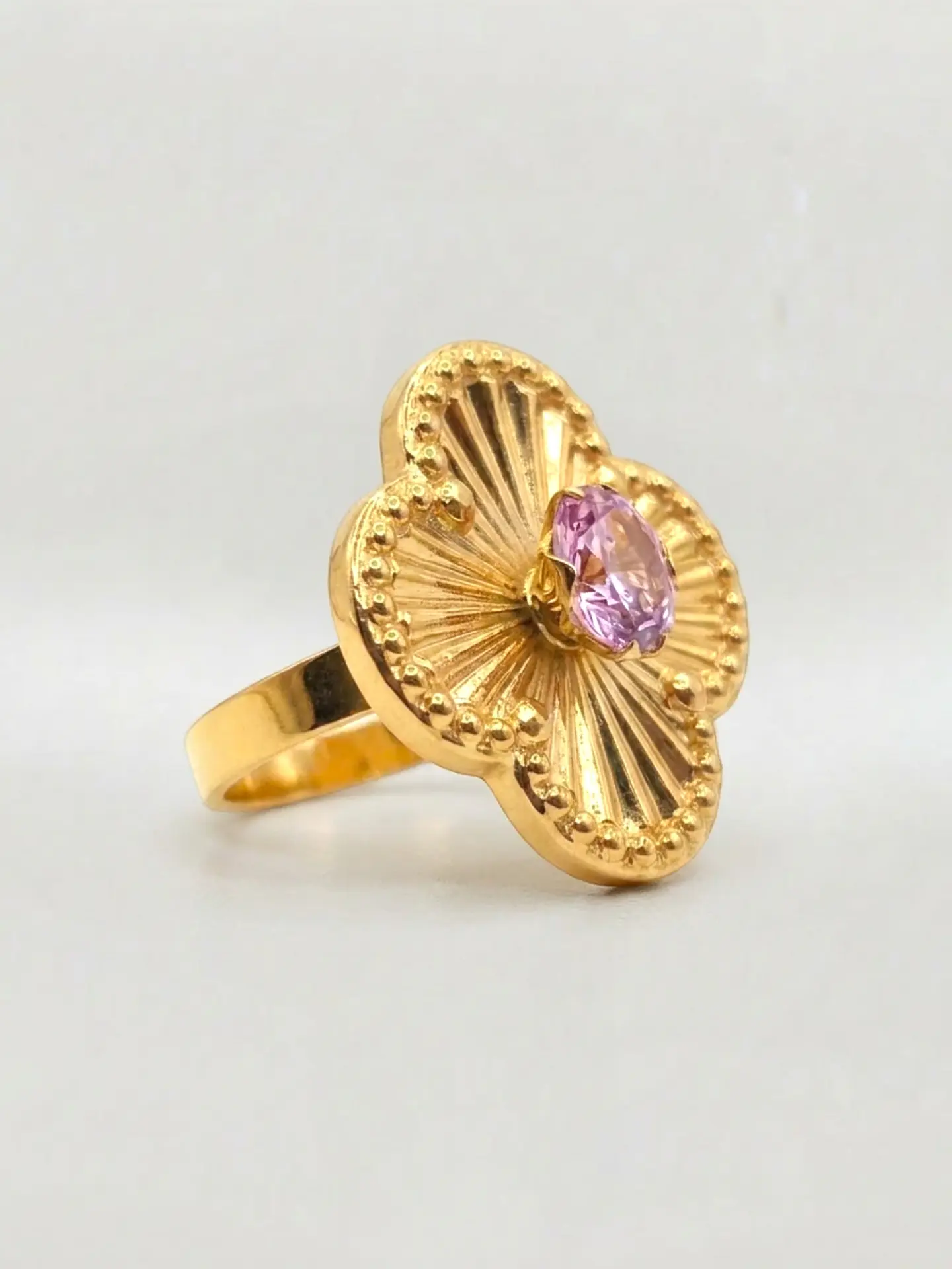 Anillo Flor Satín Rosa de Francia Oro 18k 5