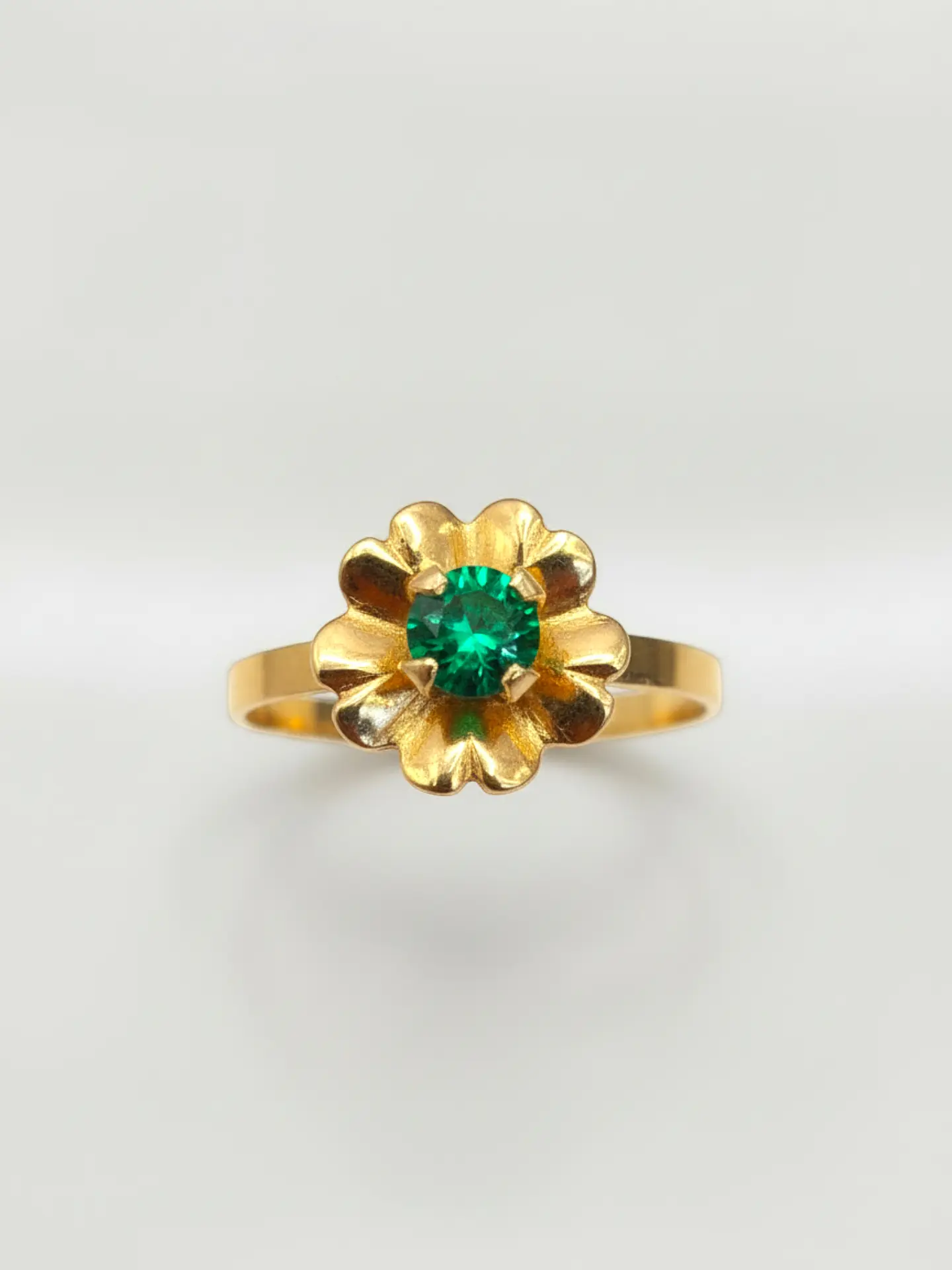 Anillo Flor de Mayo de Esmeralda Oro 18k 3
