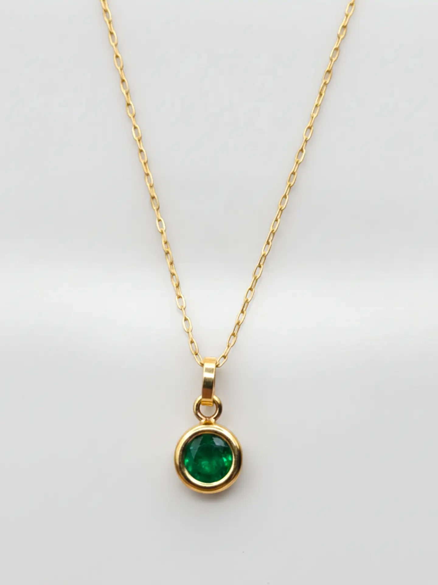 Cadena Jardín de Esmeralda Punto de Luz Oro 18k 1