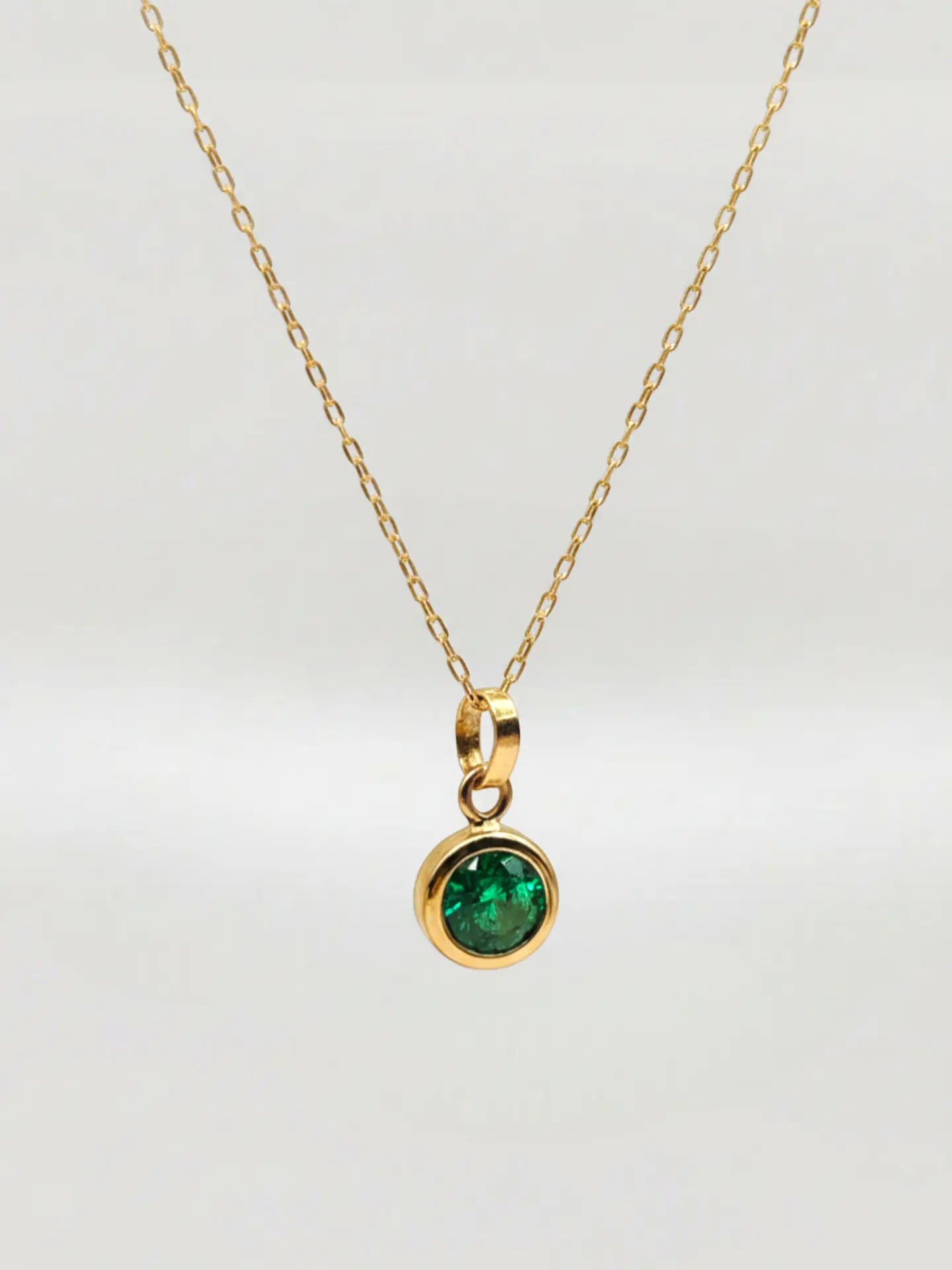 Cadena Jardín de Esmeralda Punto de Luz Oro 18k 4