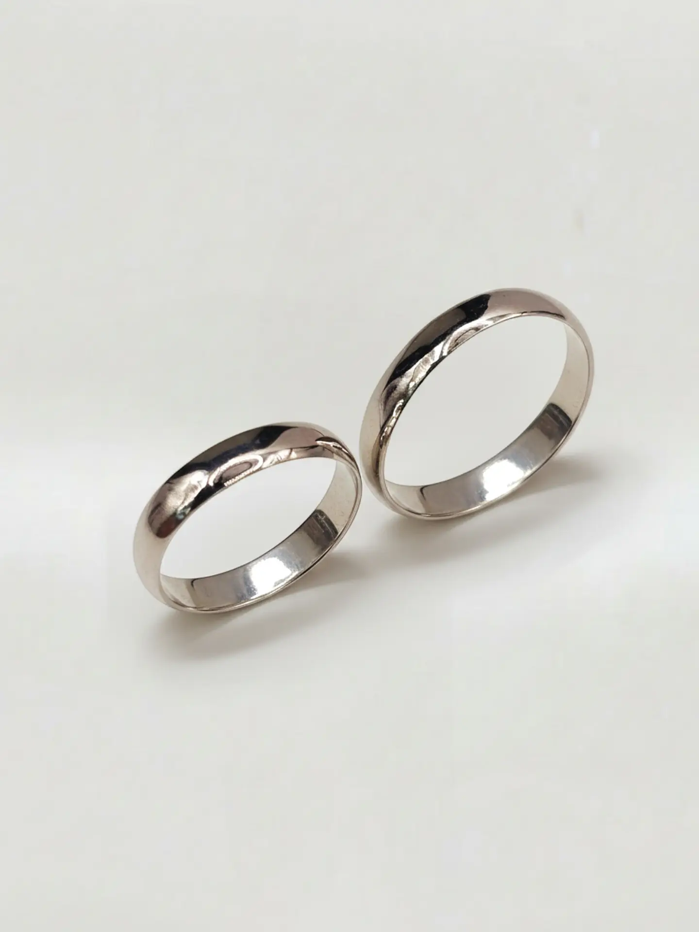 Argollas Nupciales Media Caña 3 mm Oro Blanco 18k 3