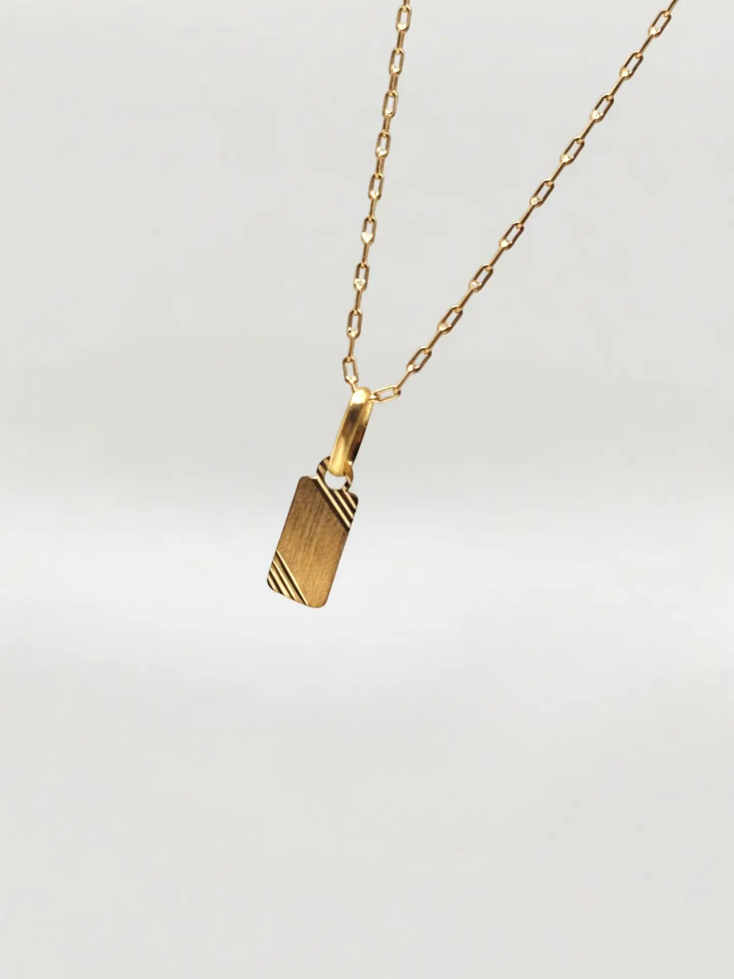 Cadena Placa Mini Identidad Oro 18k 1