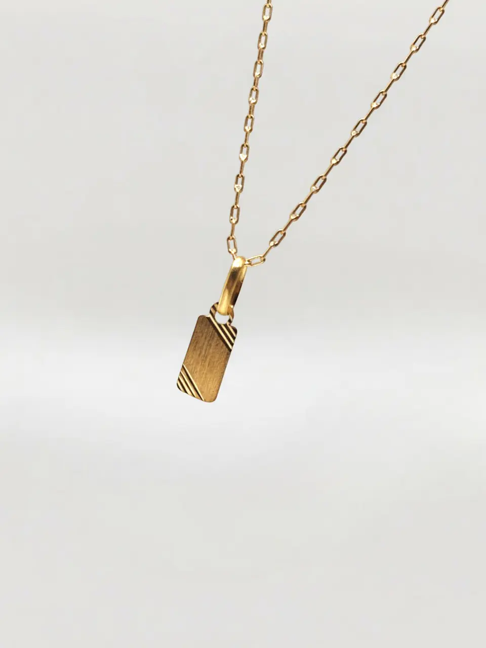 Cadena Placa Mini Identidad Oro 18k 1