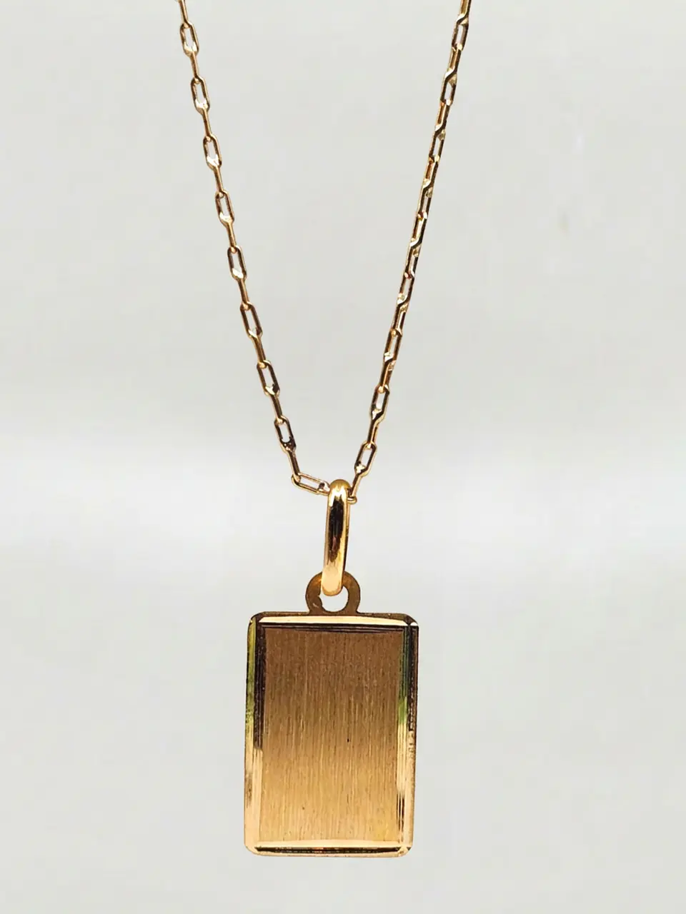 Cadena Placa Satín Identidad Oro 18k 5