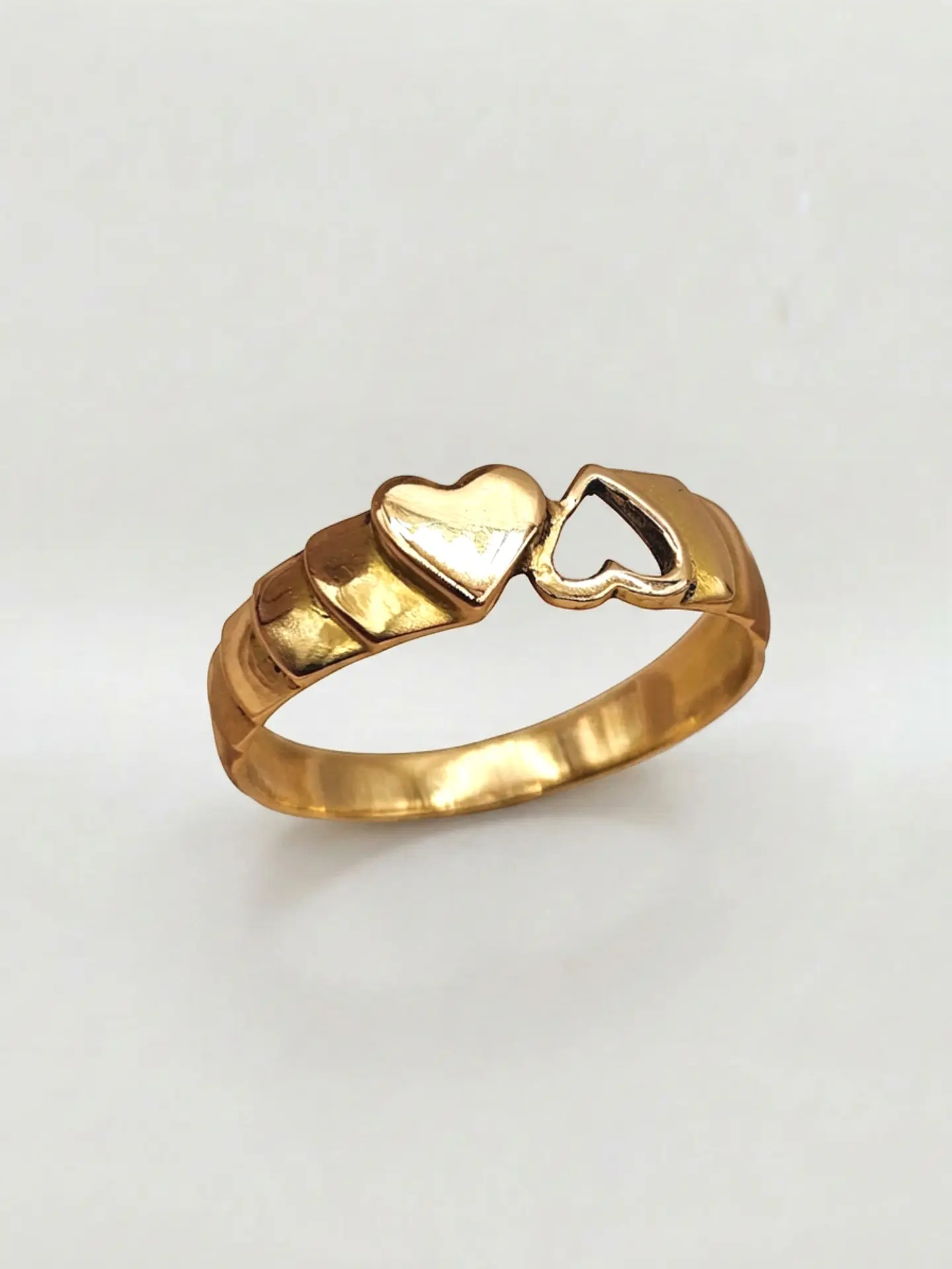 Anillo Dos Corazones Unidos Oro 18k 3