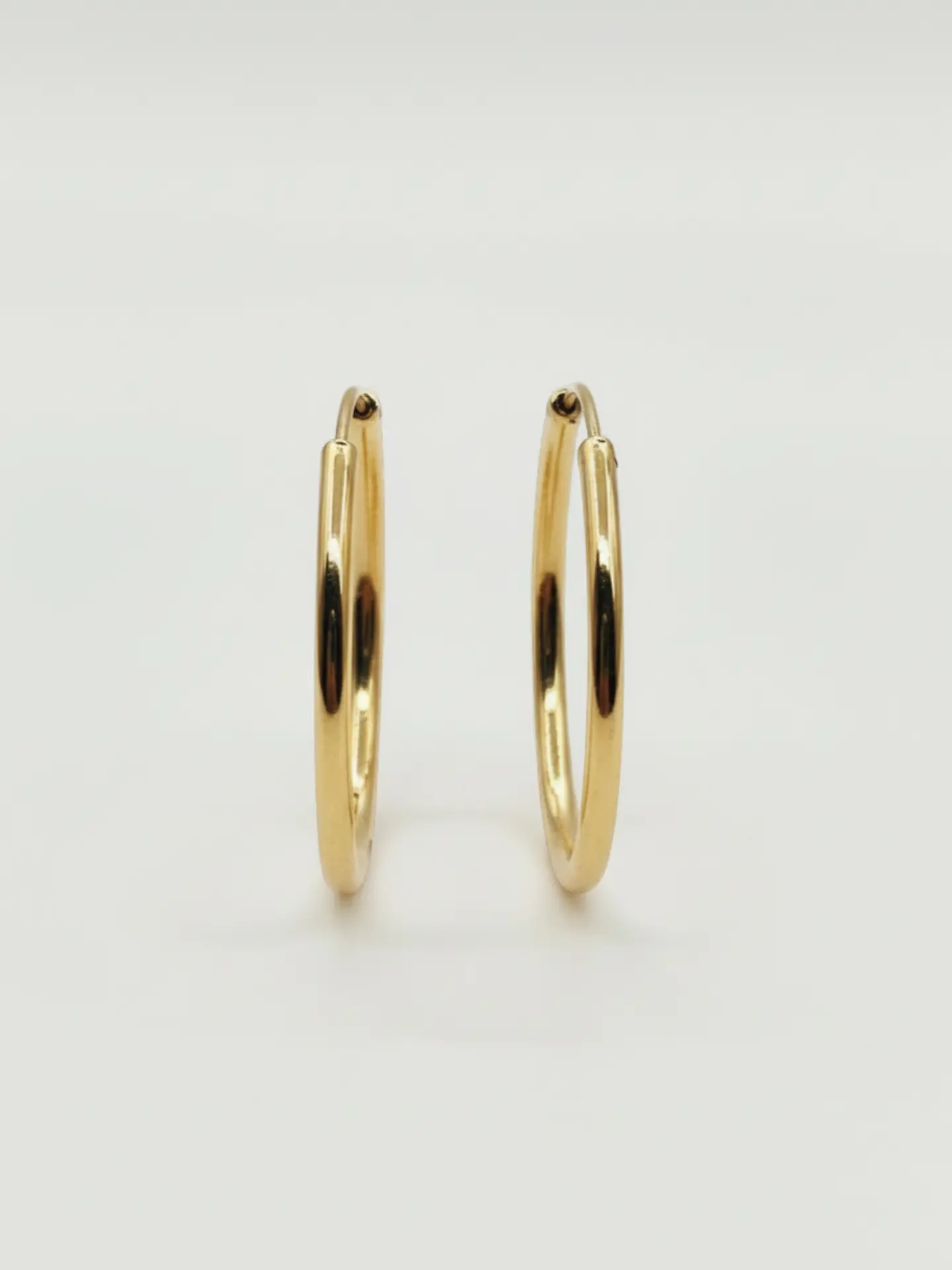 Aros Argolla Tubo de Gala Oro 18k 2