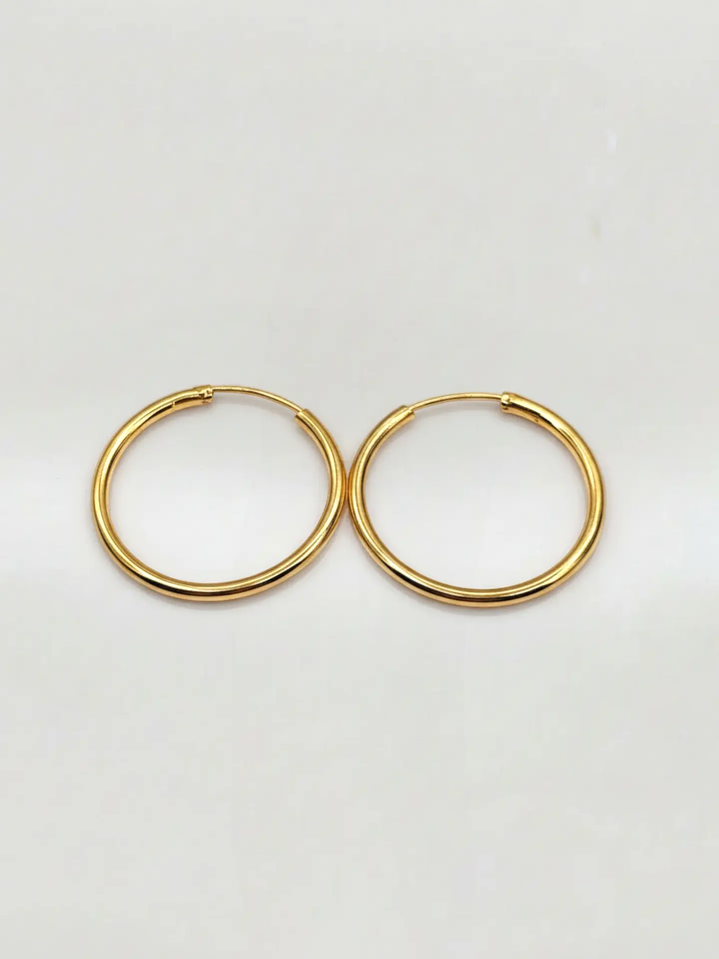 Aros Argolla Tubo de Gala Oro 18k 4