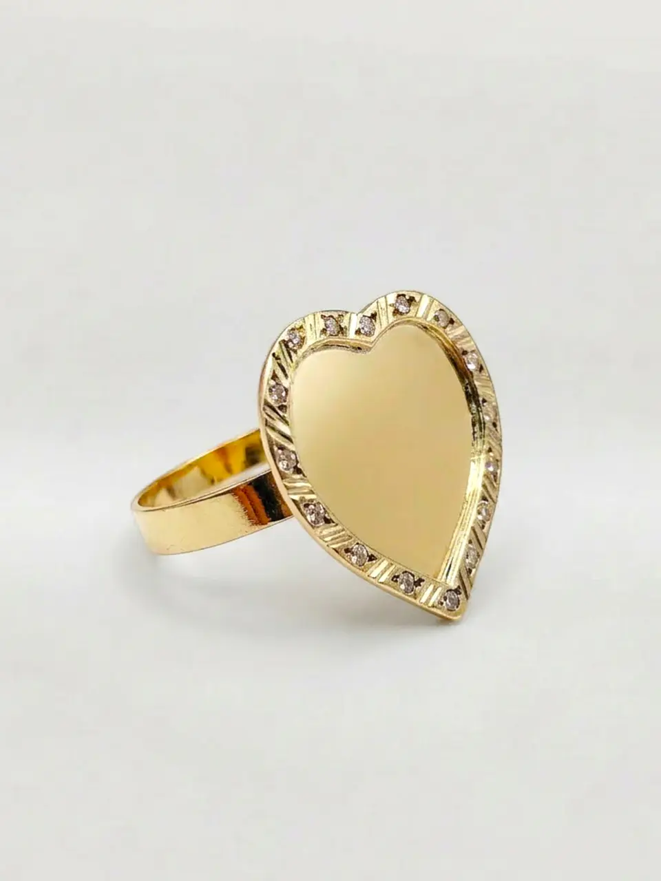 Anillo Corazón Tazo con Circones Oro 18k 4