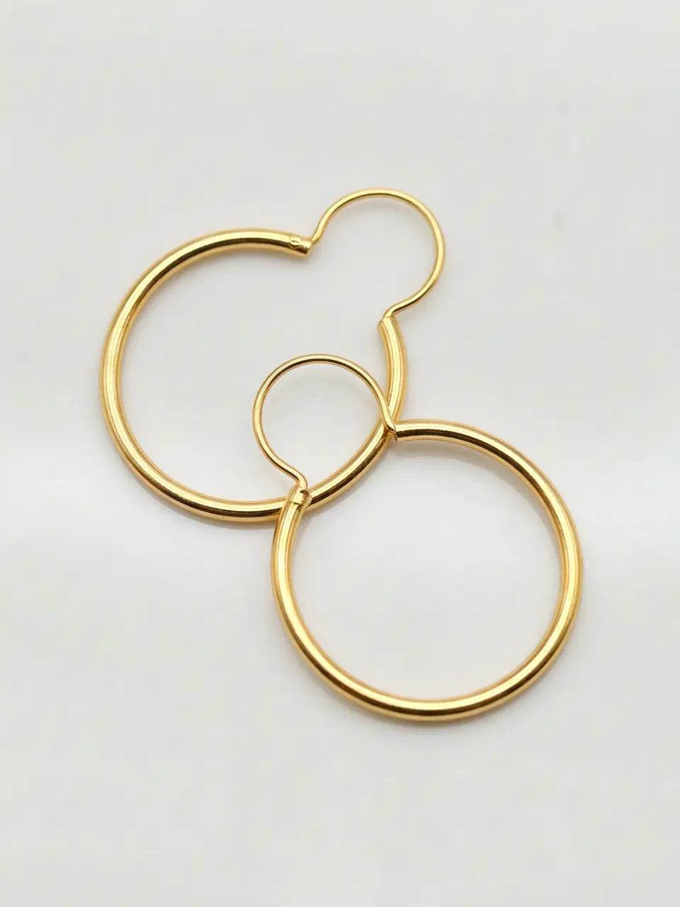 Aros Argolla Tubo con Broche de Gala Oro 18k 4