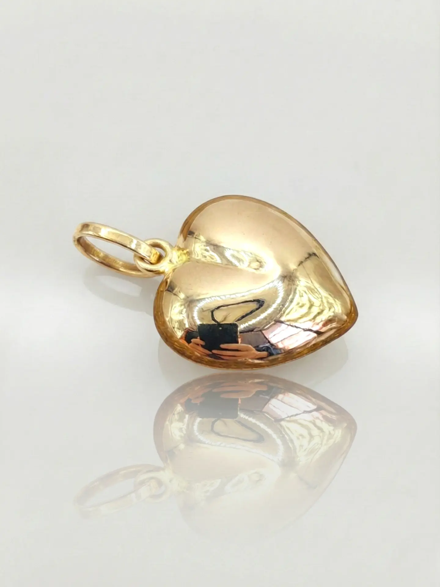 Colgante Corazón de Amor Eterno Oro 18k 2