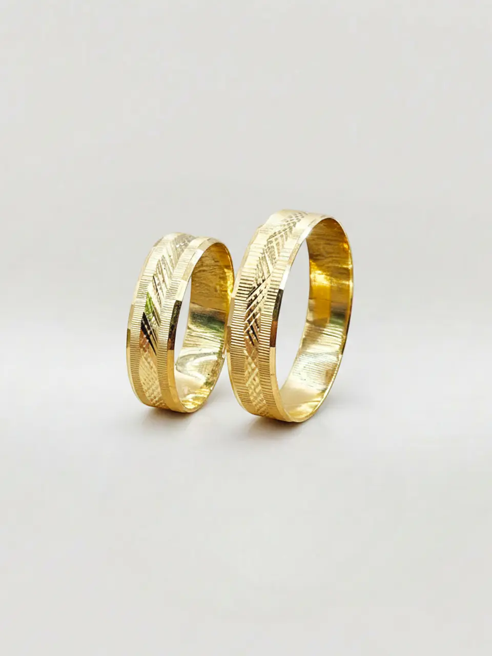 Argollas Nupciales Diseño Exclusivo 5 mm Oro 18k 6