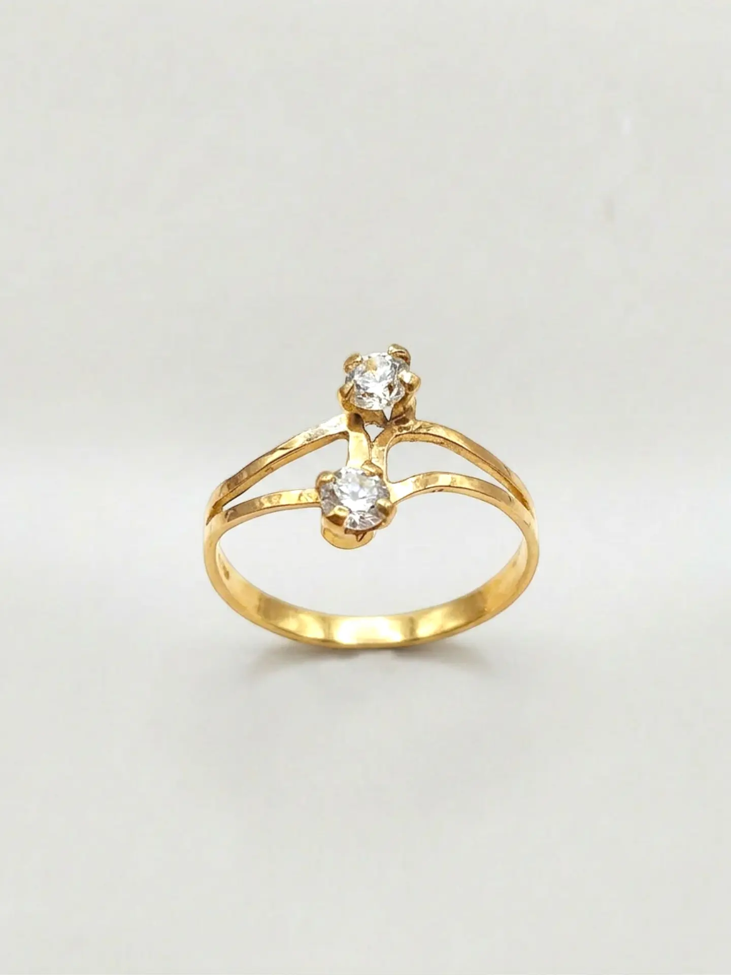 Anillo Tú y Yo Resplandor Infinito Circones Oro 18k 1