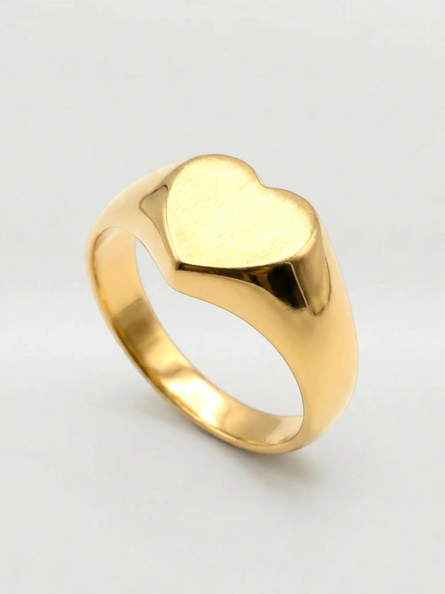 Anillo Sello Corazón de Gala Oro 18k 6