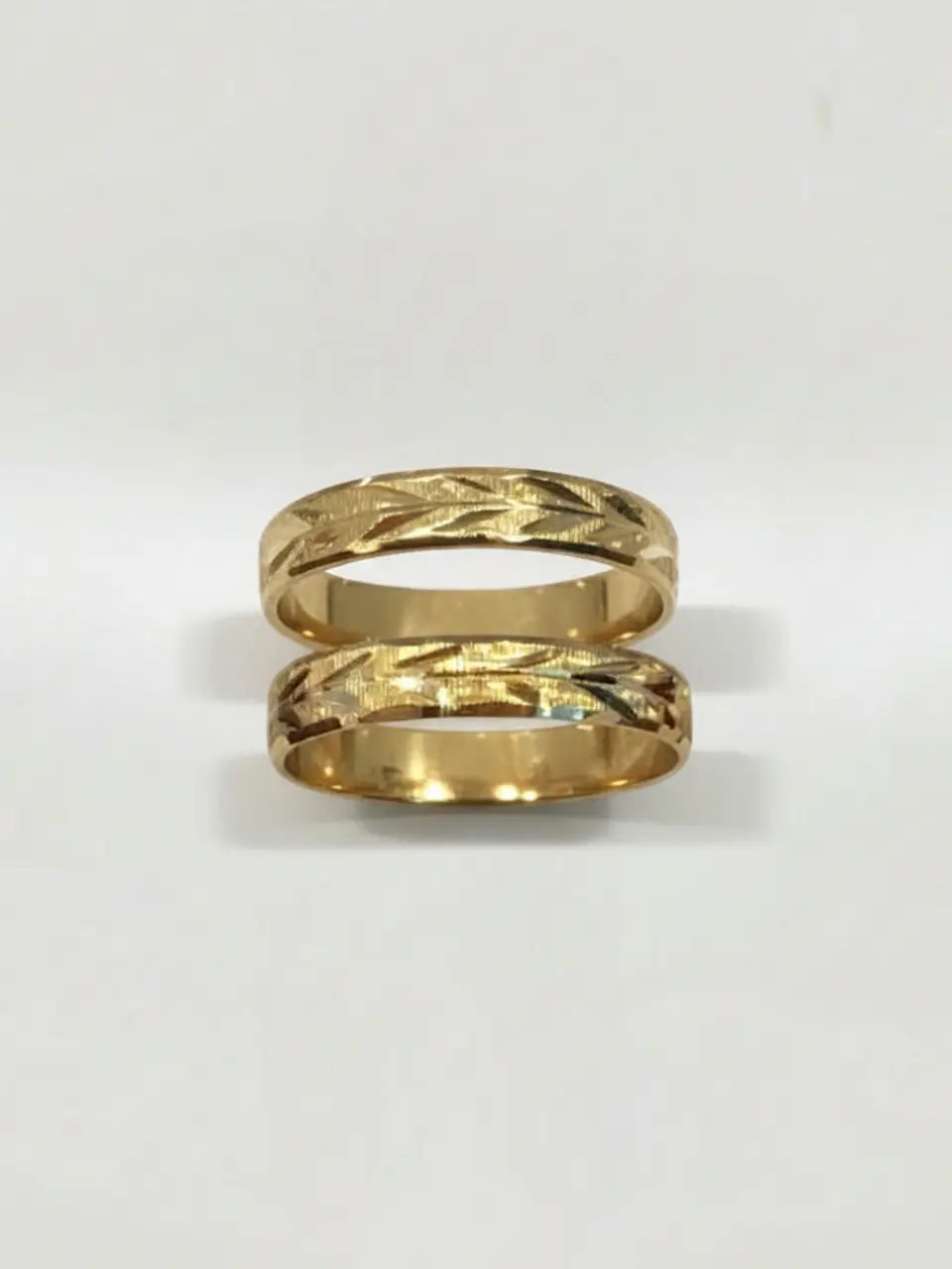 Argollas Tallado Espiga 3 mm Oro 18k 1