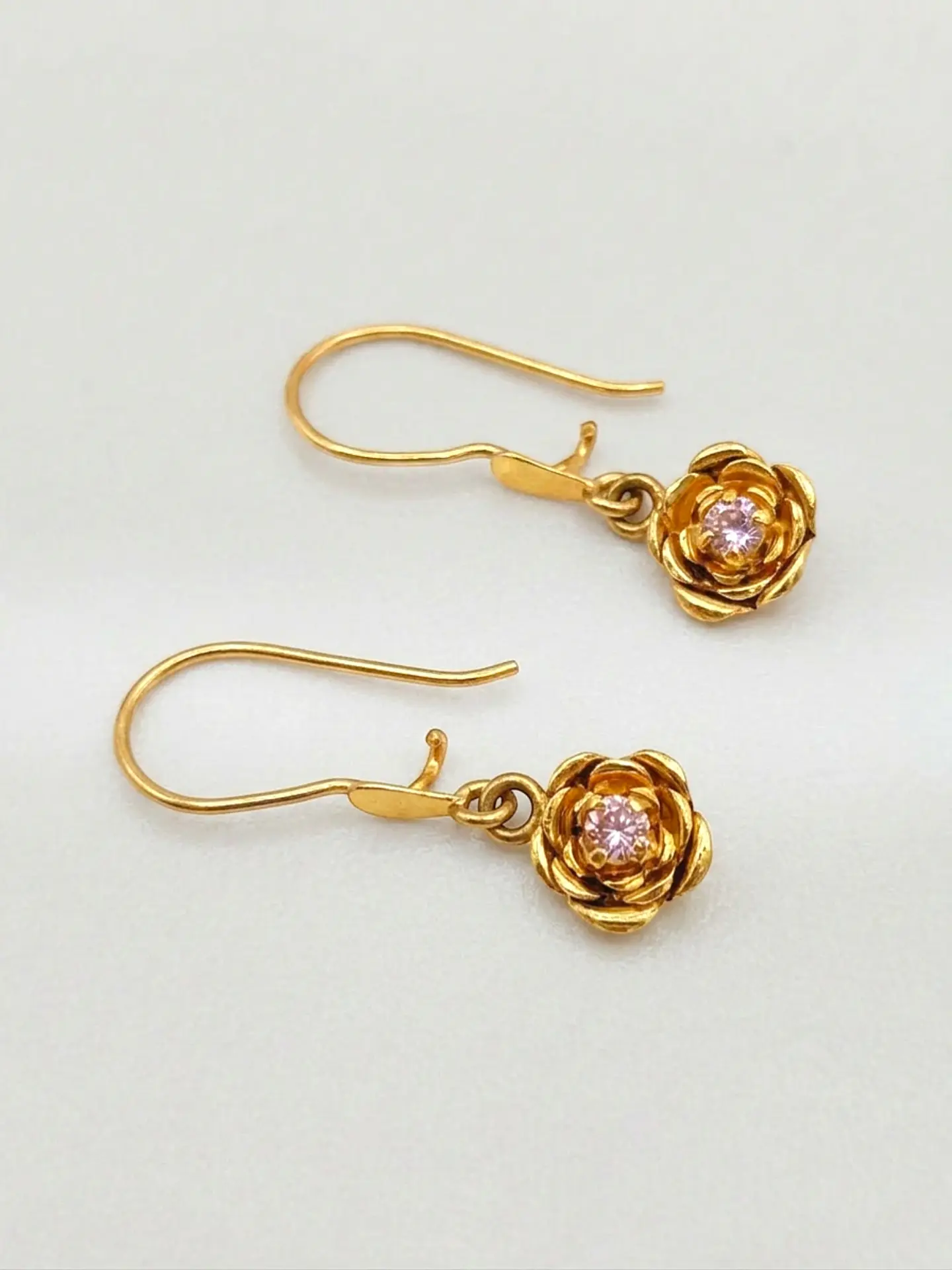 Aros Flor de Mayo Rosa de Francia Colgante Oro 18k 3