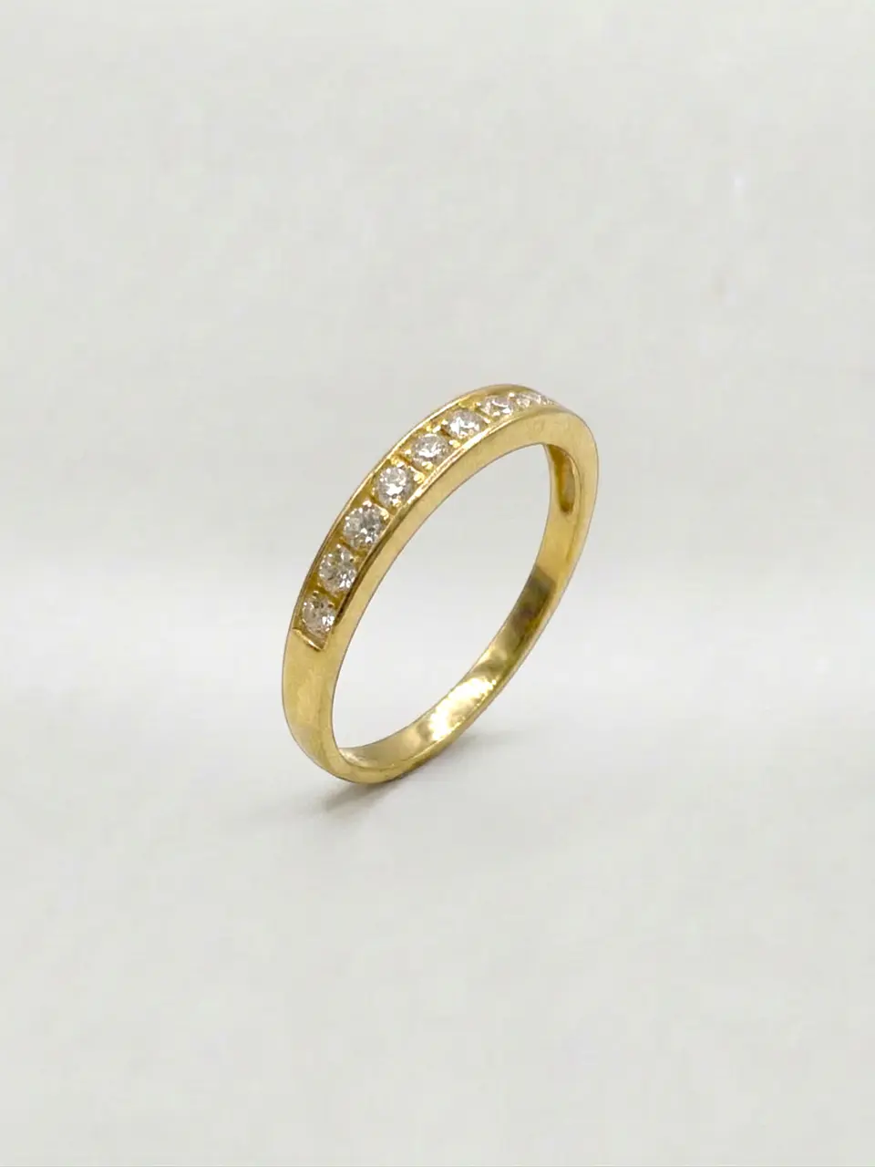 Anillo Medio Cintillo Riel de Brillo Circón Oro 18k 1